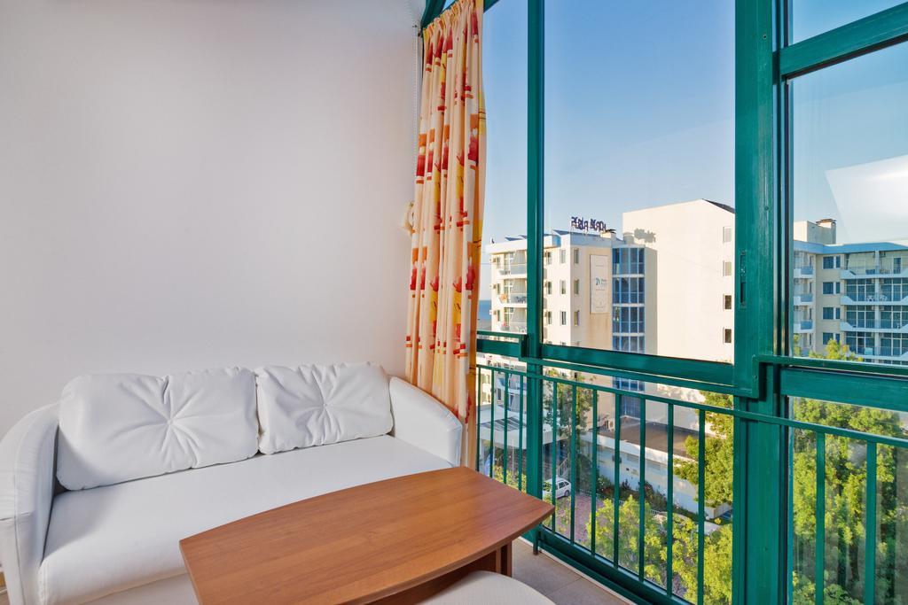 Perla Plaza Hotel Primorsko Esterno foto