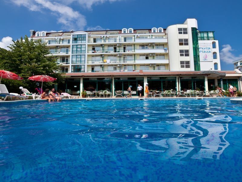 Perla Plaza Hotel Primorsko Esterno foto