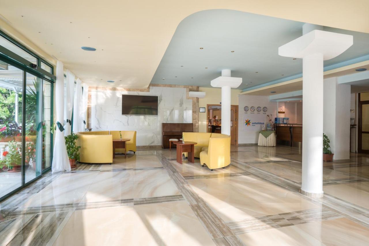 Perla Plaza Hotel Primorsko Esterno foto